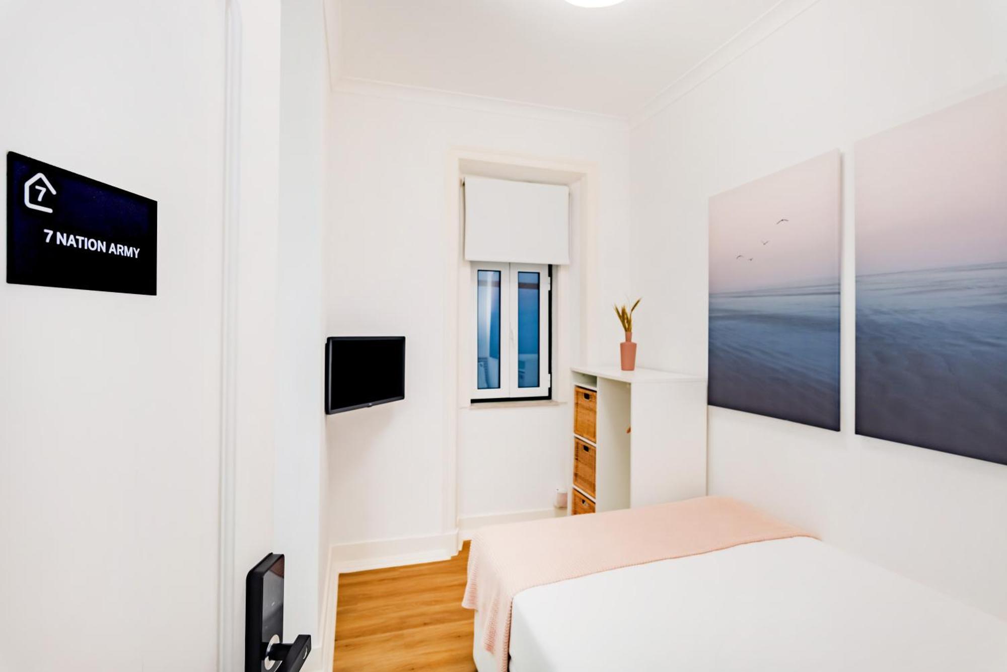 Guest Inn 1 Boutique House Lisboa Стая снимка