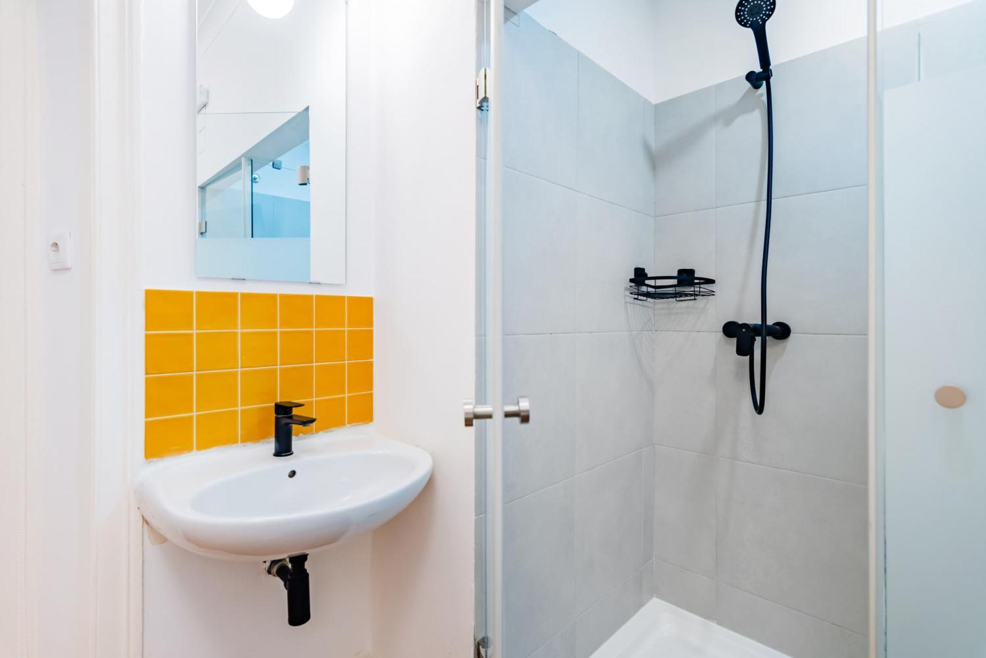 Guest Inn 1 Boutique House Lisboa Стая снимка
